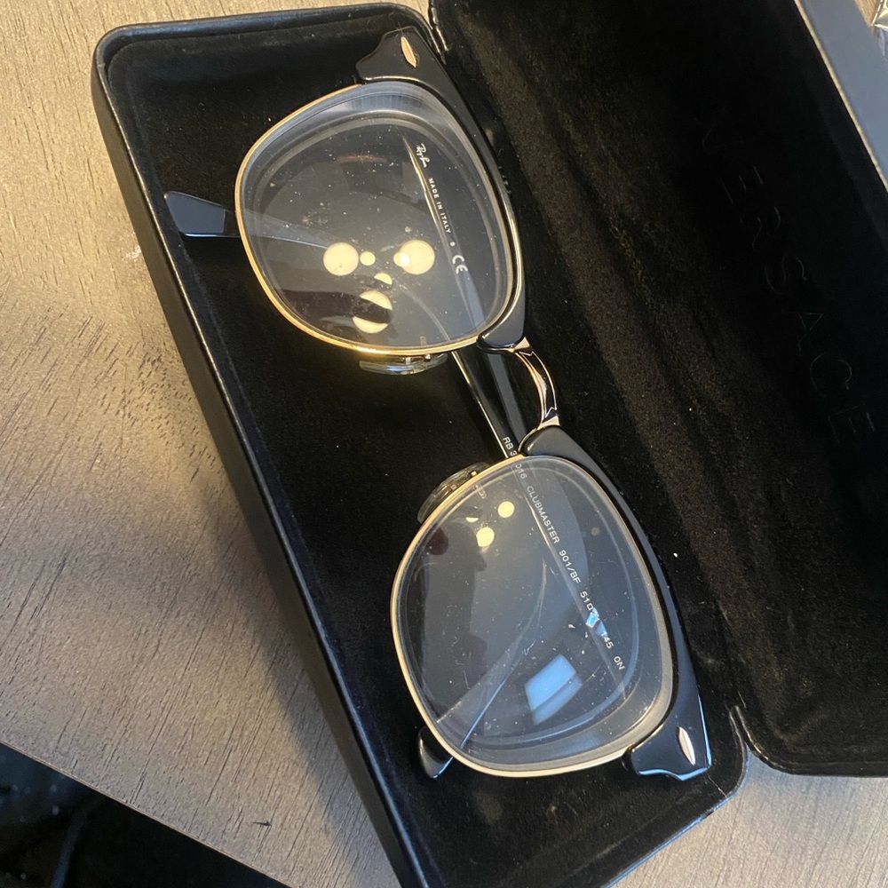 Ray-Ban Men's Glasses with Black Frame and Gold Trim